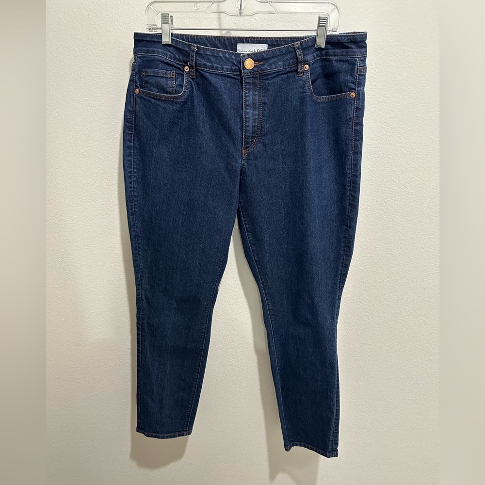 Loft Curvy Skinny jeans size 12(31), barely worn, excellent condition